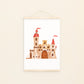 Poster Schloss A4 & A3, ideal für Kinderzimmerdeko, gedruckt auf mattem 300g Naturpapier, zeigt ein fantasievolles Schlossmotiv. Perfekt für kleine Träumer und als Geschenk.