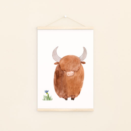 Poster Highland Cow: Aquarell Highland Cow, ideal für Kinderzimmer. Handgemaltes Design auf hochwertigem, mattem Naturpapier. Größe: A4 und A3 erhältlich.