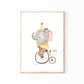 Poster-Set Zirkus: Aquarell-Elefant mit Hut und Hose auf Fahrrad, ideal als Kinderzimmerdeko oder Geschenk. Hochwertiger Druck auf 300g Naturpapier, erhältlich in A3 und A4.