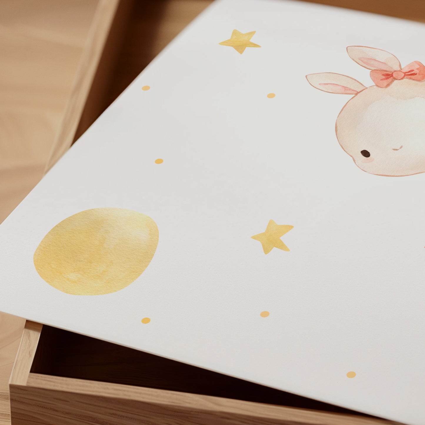 Poster Die kleine Prinzessin A4 & A3: Aquarell, Hase auf einem Felsen, inspiriert von Der Kleine Prinz, auf hochwertigem, mattem Naturpapier gedruckt.