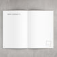 Reisetagebuch A5 Softcover mit bunter Weltkarte. Innenansicht. Ideal zum Planen und Festhalten von Reiseerinnerungen.