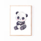 Poster Panda A4 & A3: Handgemaltes Aquarell eines niedlichen Pandas auf hochwertigem, mattem 300g Naturpapier, ideal als Kinderzimmerdeko oder Geschenk.