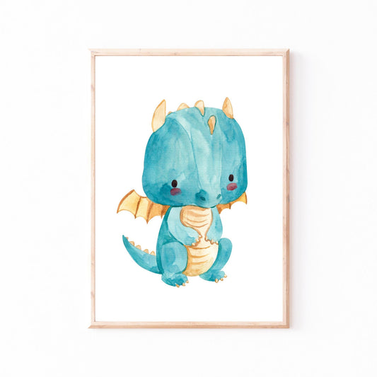 Poster Baby-Drache Blau A3 & A4: Blauer Drache in einem Holzrahmen, ideal als Kinderzimmerdeko oder Geschenk. Hochwertiger Druck auf mattes Naturpapier.