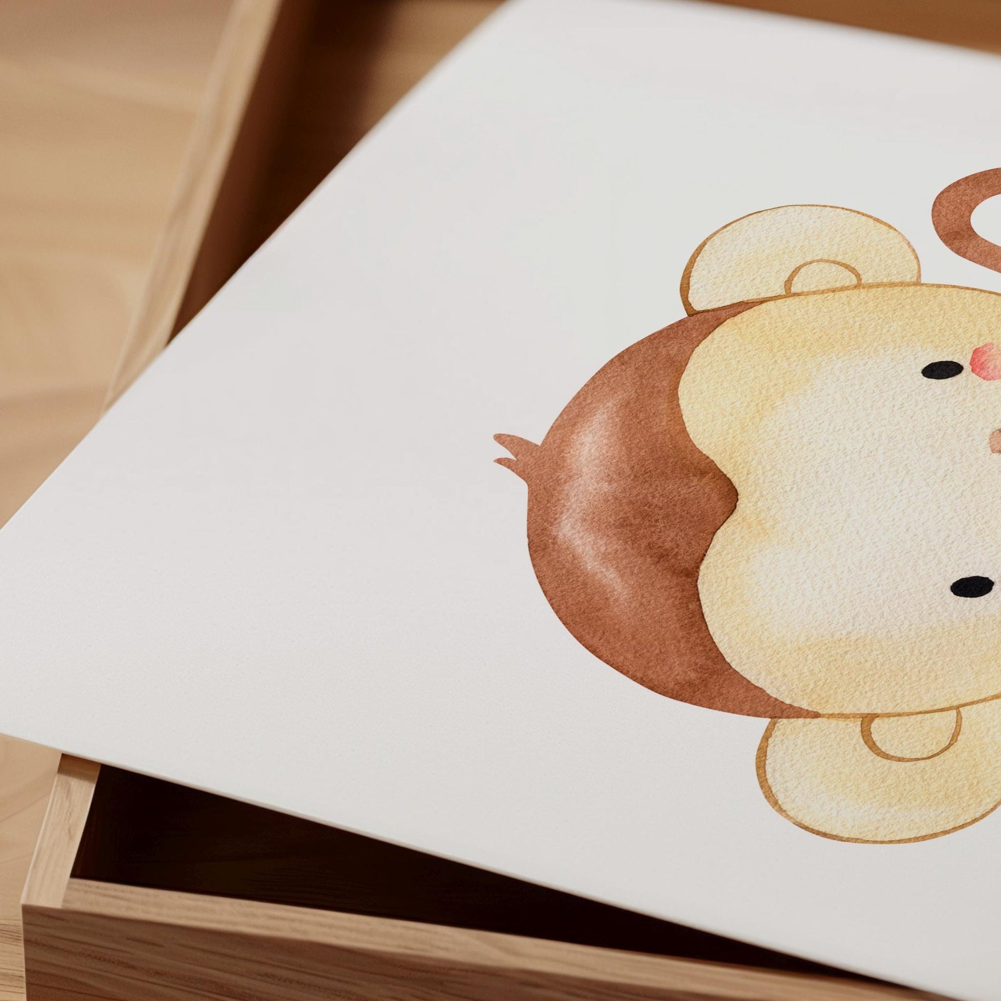 Poster Affe A3 & A4: Süßes Affenmotiv auf Naturpapier, ideal für Kinderzimmerdeko. Hochwertiger Druck, stabil, ohne Rahmen aufhängbar. Perfekt als Geschenk für kleine Abenteurer.