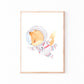 Poster Astronaut Fuchs A3 & A4: Illustration eines Fuchses im Raumanzug als Kinderzimmerdeko, gedruckt auf hochwertigem, mattem Naturpapier, ideal für kleine Abenteurer.