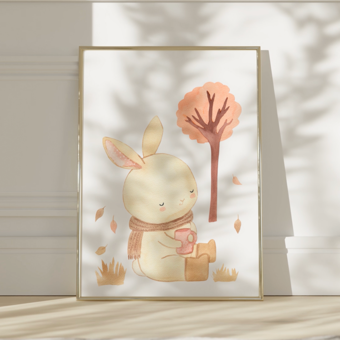 Poster Hase mit Tee & Herbstlaub A4 & A3: Aquarell Hase, der eine Tasse hält, auf hochwertigem, stabilem 300g Naturpapier (matt) gedruckt.